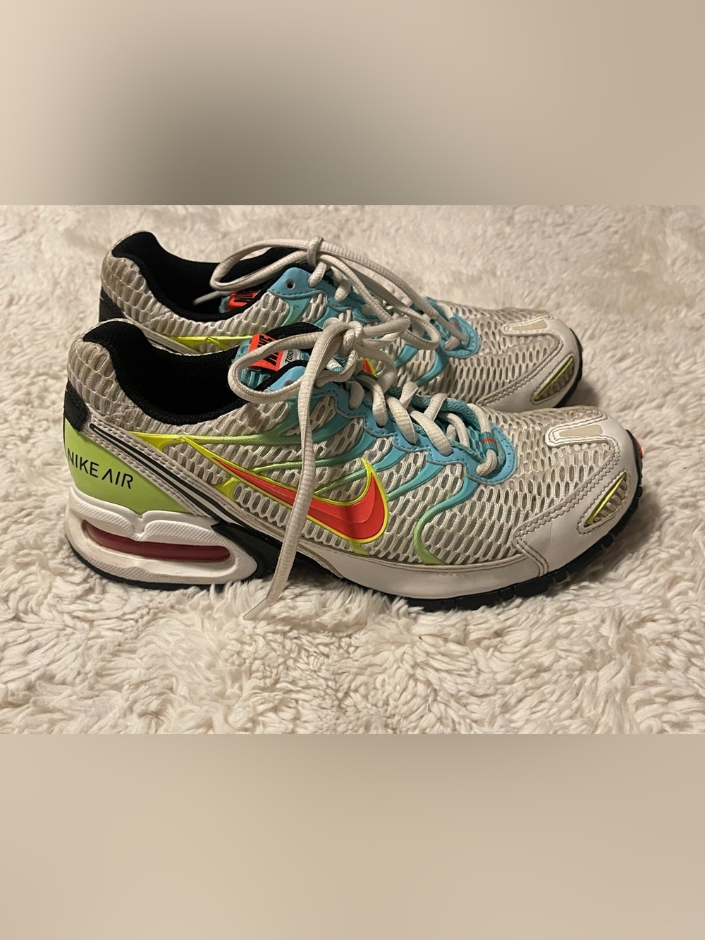 Nike Air Max Torch 4 Women’s White Volt Crimson Running Shoes Size7.5 CW5607-100